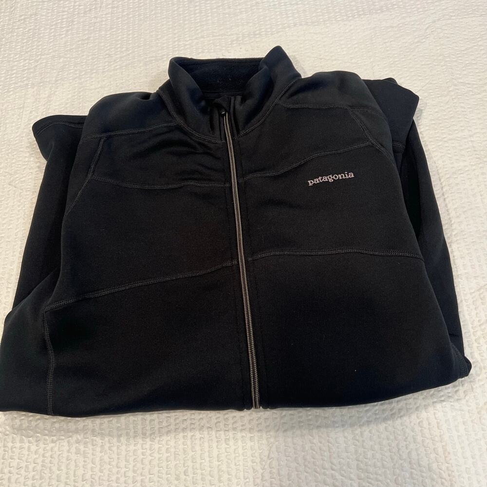 Patagonia full zip jacket fleece color black Large men